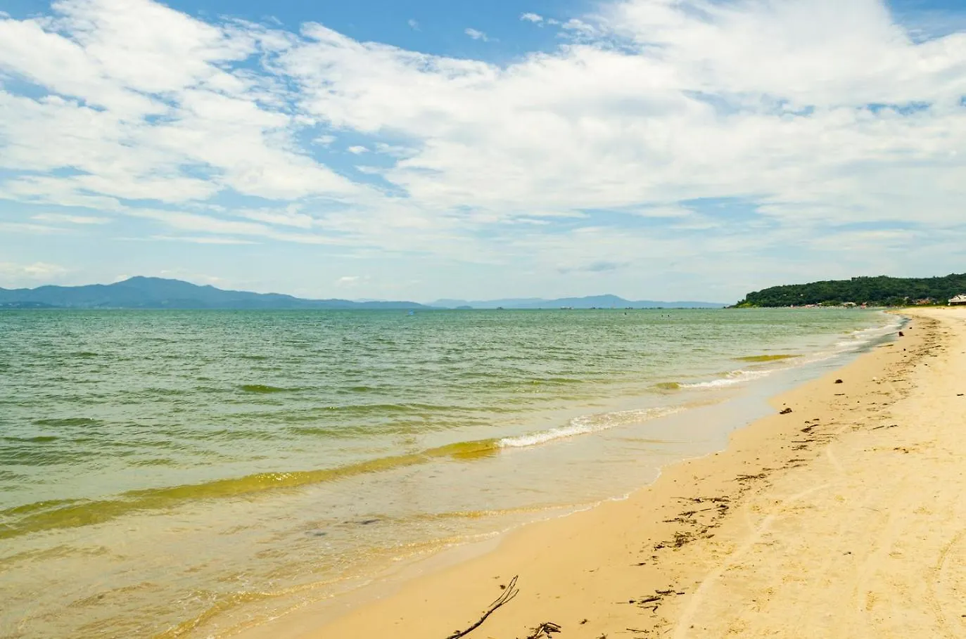 Casa Em Condominio Fechado C Wi-Fi A 150M Da Praia Florianópolis